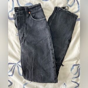 Abercrombie Ultra High Rise Ankle Straight Jeans